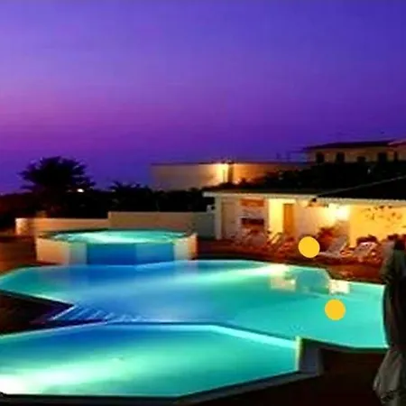 Marasusa Floreal Apartment *