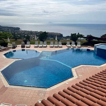 Apartamento Marasusa Floreal Parghelia