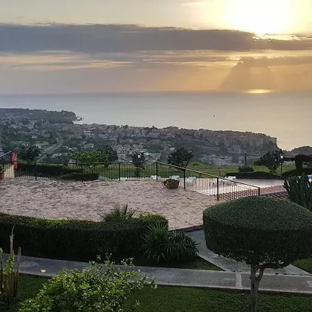 Marasusa Floreal Apartment *